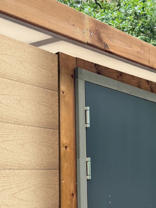 Houtvezel versterkt kunstof buitenafwerking