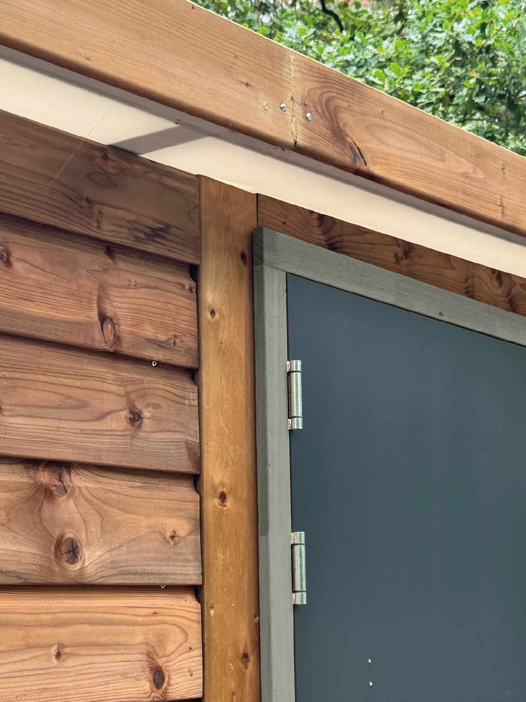 Rabatdelen buitenafwerking (bruin geïmpregneerd)